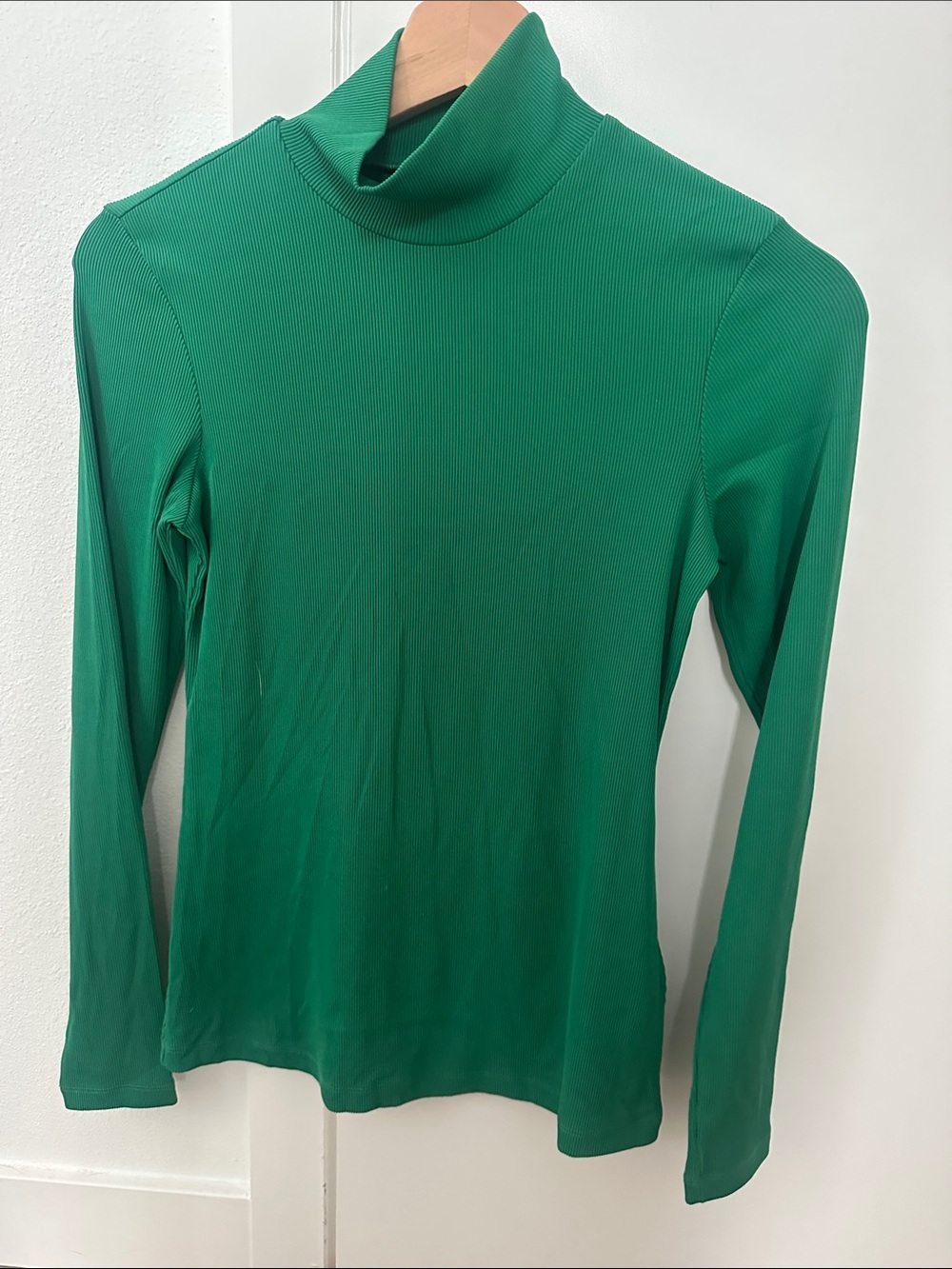 & Other Stories Green Turtleneck Long-Sleeve Top